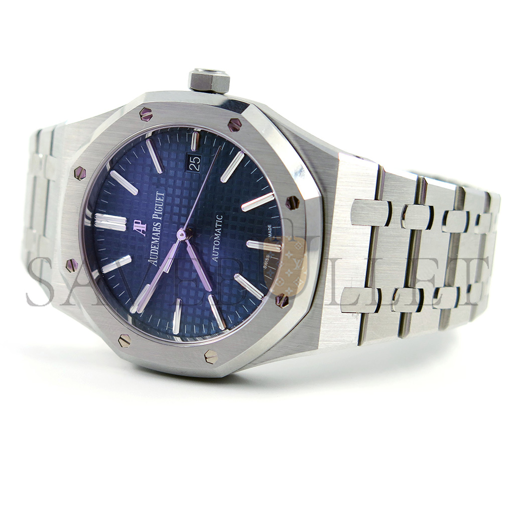 AUDEMARS PIGUET ROYAL OAK WATCH 15400ST.OO.1220ST.03